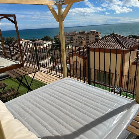 Rooms In Seafront Villa Málaga Eksteriør billede