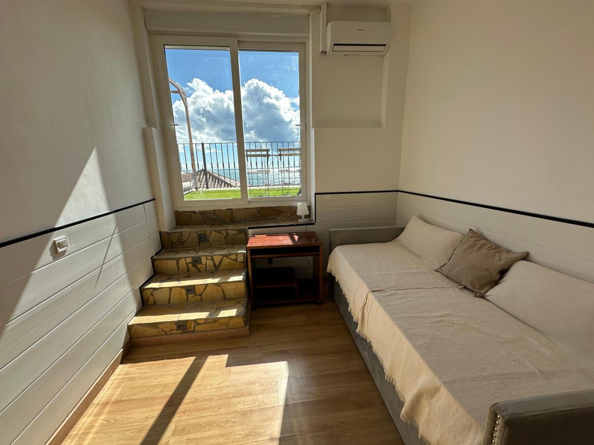 Rooms In Seafront Villa Málaga Eksteriør billede