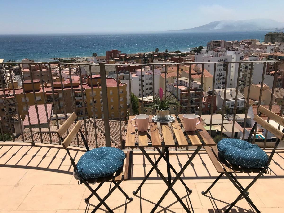 Rooms In Seafront Villa Málaga Eksteriør billede